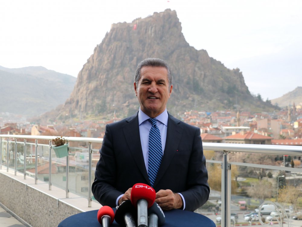 Sarıgül, partisinin Afyonkarahisar merkezinin açılışını yaptı