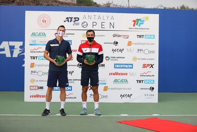 Antalya Open’da çiftlerde şampiyon Nikola Mektic ve Mate Pavic oldu