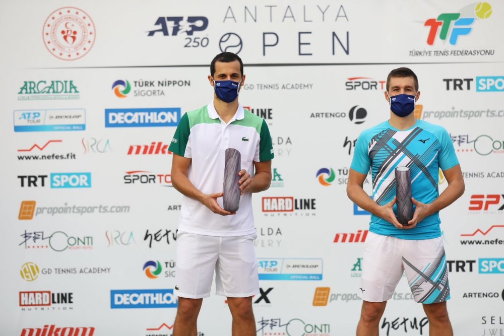 Antalya Open’da çiftlerde şampiyon Nikola Mektic ve Mate Pavic oldu