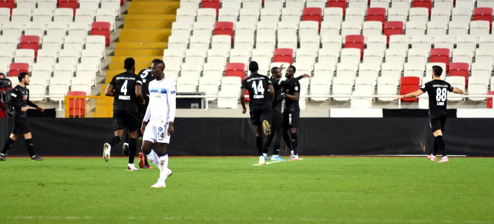 Demir Grup Sivasspor, ZTK'da çeyrek finale yükseldi