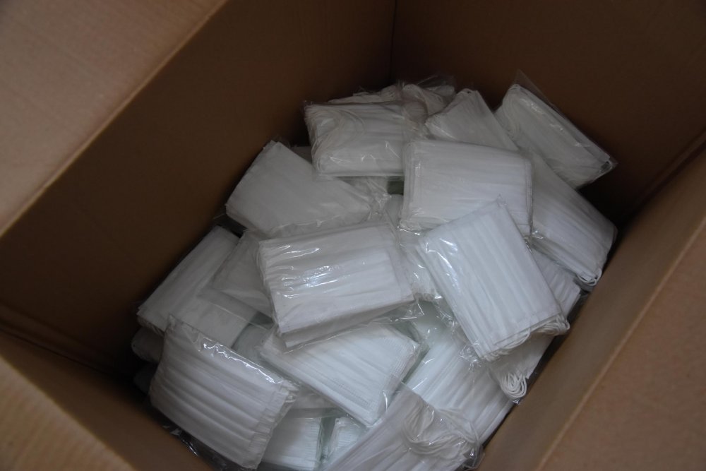 Kütahya’da 50 kadın, 9 ayda 4 milyon maske üretti