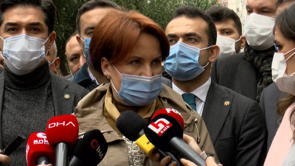 Meral Akşener, gazetecilerin sorularını yanıtladı