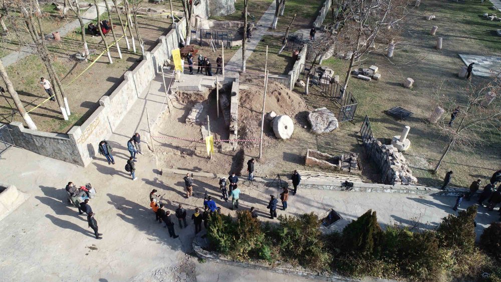 Sultan 1'inci Kılıçarslan ile kızı Saide Hatun'un mezarları, Diyarbakır'da bulundu