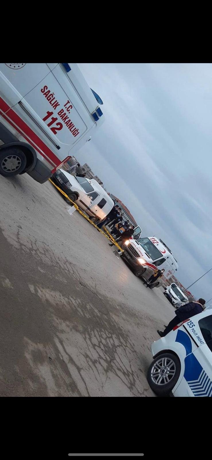 Ankara'da 1 kişi, hurda otomobilin içerisinde ölü bulundu