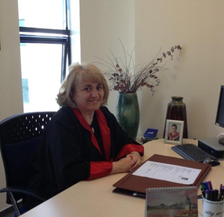 ‘‘Antibiyotikler virüsü öldürmez, bakterilere direnç kazandırır’’