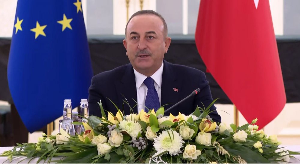 Bakan Çavuşoğlu: AB bize köstek değil, destek olmalı