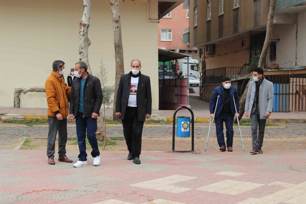 HDP önündeki evlat nöbetinde 499'uncu gün; aile sayısı 188 oldu