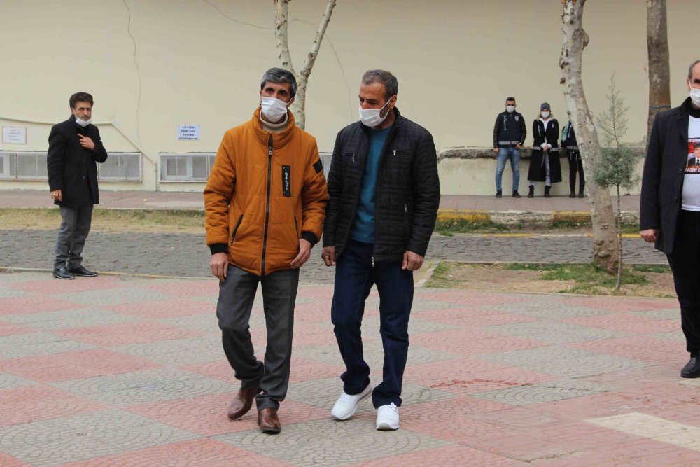 HDP önündeki evlat nöbetinde 499'uncu gün; aile sayısı 188 oldu