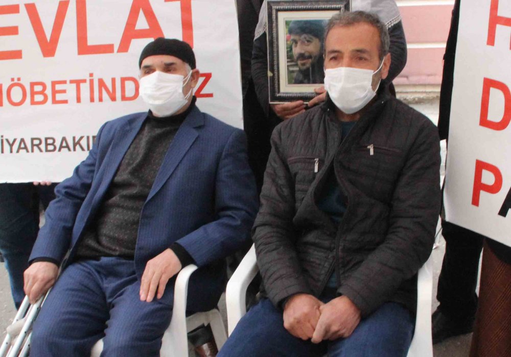 HDP önündeki evlat nöbetinde 499'uncu gün; aile sayısı 188 oldu