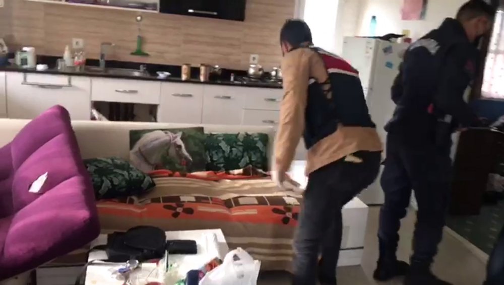 Jandarmanın 3 haftalık uyuşturucu takibinde 2 gözaltı