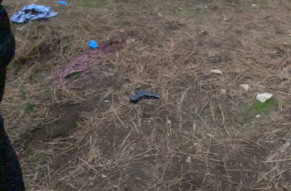 Kartal'da polis memuru ormanda ağır yaralı bulundu