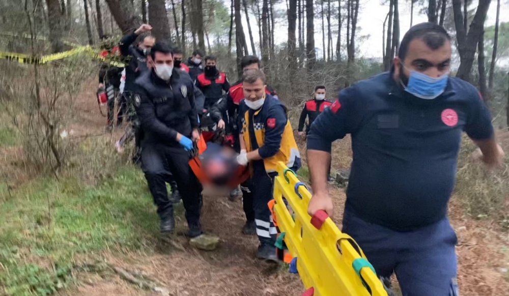 Kartal'da polis memuru ormanda ağır yaralı bulundu
