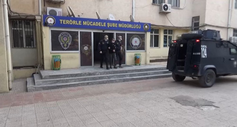 Sultanahmet ve Suruç saldırısının şüphelisi terörist yakalandı