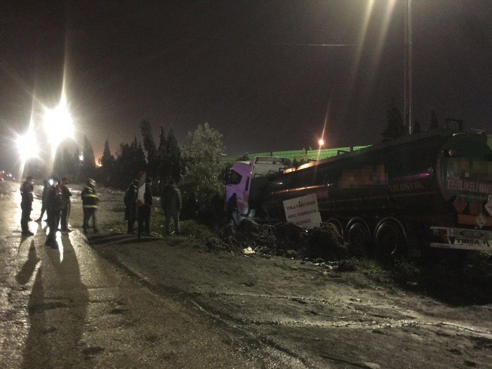 Direksiyon başında kalp krizi geçiren sürücü, kazada hayatını kaybetti
