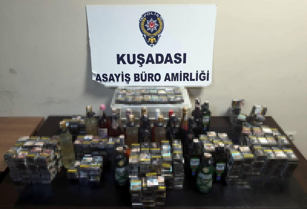 Marketten hırsızlığa 2 tutuklama