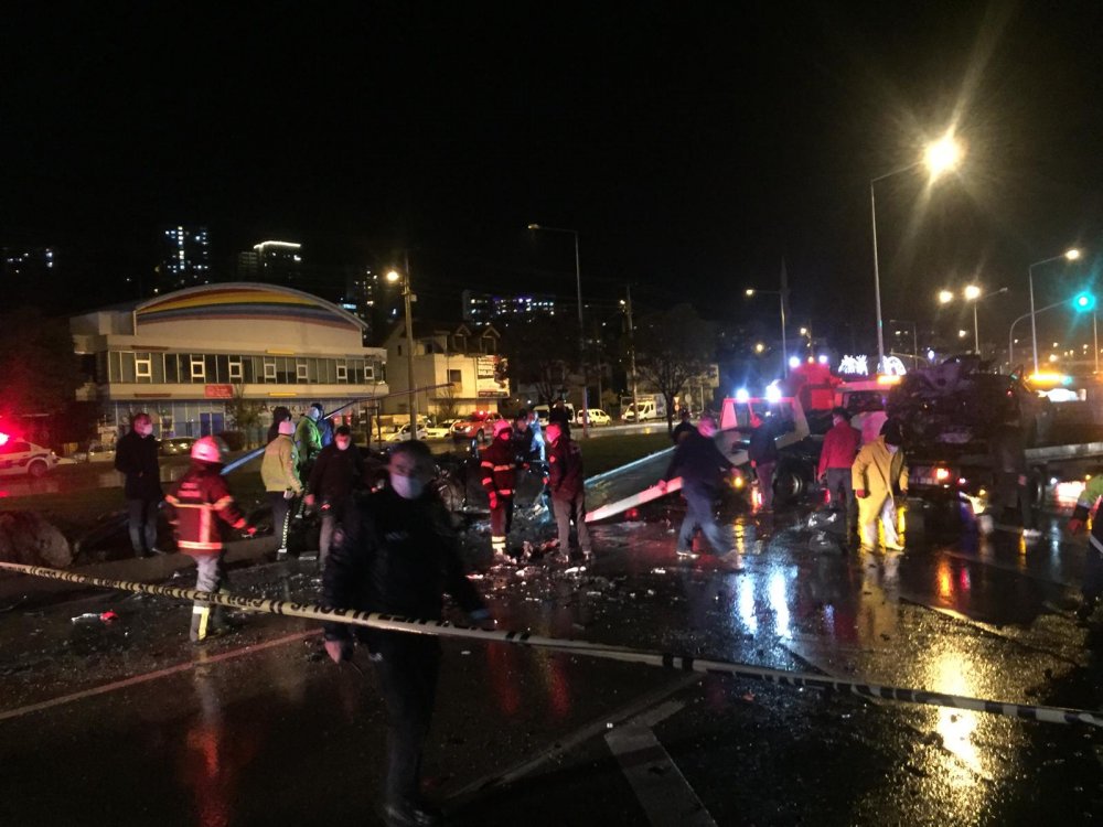 Ordu’da zincirleme kazada, 2 otomobil yandı; can kaybı ve yaralılar var
