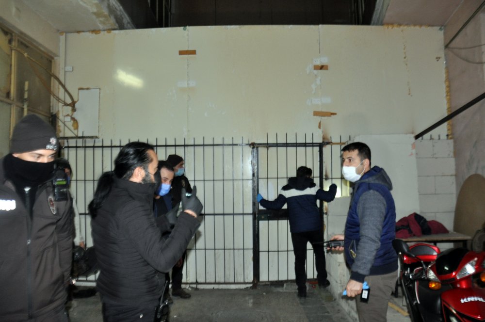 Polisin kapattığı kahvehaneyi 2 saat sonra yeniden açtılar: 24 gözaltı, 98 bin TL ceza