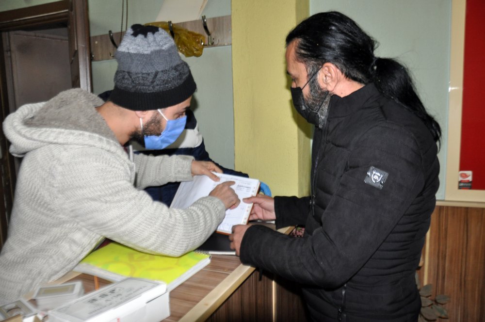 Polisin kapattığı kahvehaneyi 2 saat sonra yeniden açtılar: 24 gözaltı, 98 bin TL ceza