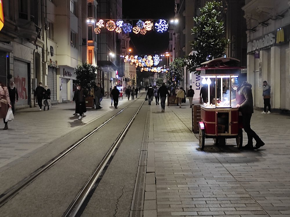 56 saatlik sokağa çıkma kısıtlaması