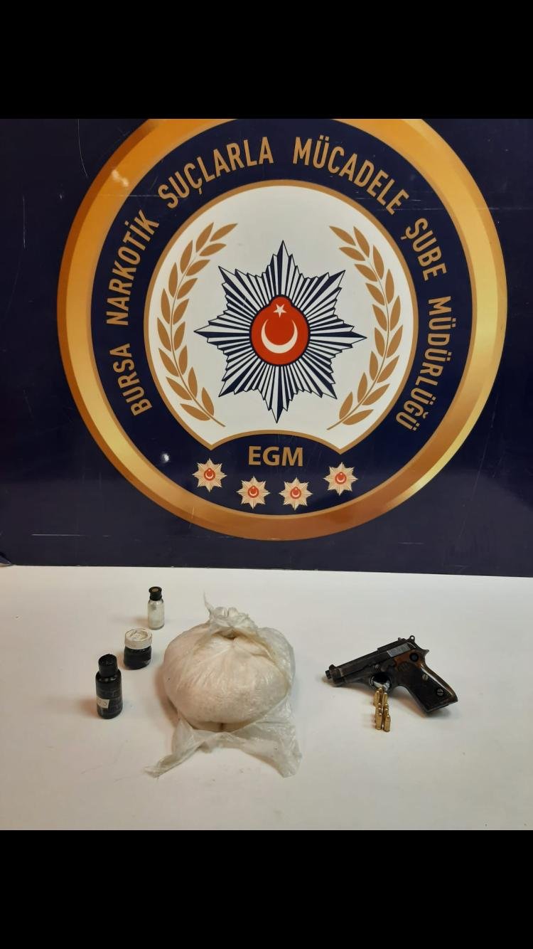 Bursa'da narkotik operasyonu: 14 gözaltı