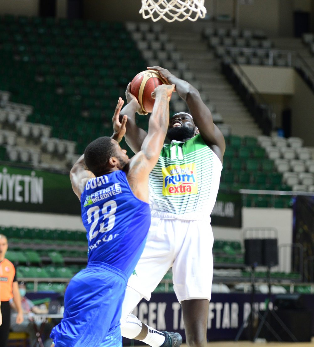 Frutti Extra Bursaspor - Lokman Hekim Fethiye Belediyespor: 89-84