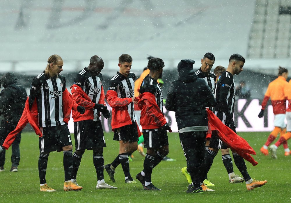 Beşiktaş - Galatasaray: 0-0 (İLK YARI)