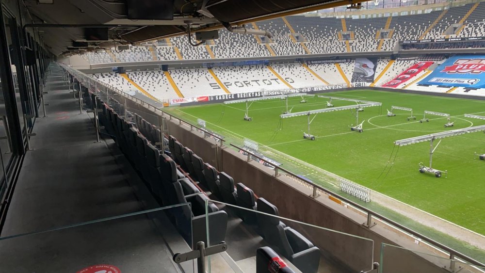 Derbi sahnesi Beşiktaş ve Galatasaray'ı bekliyor