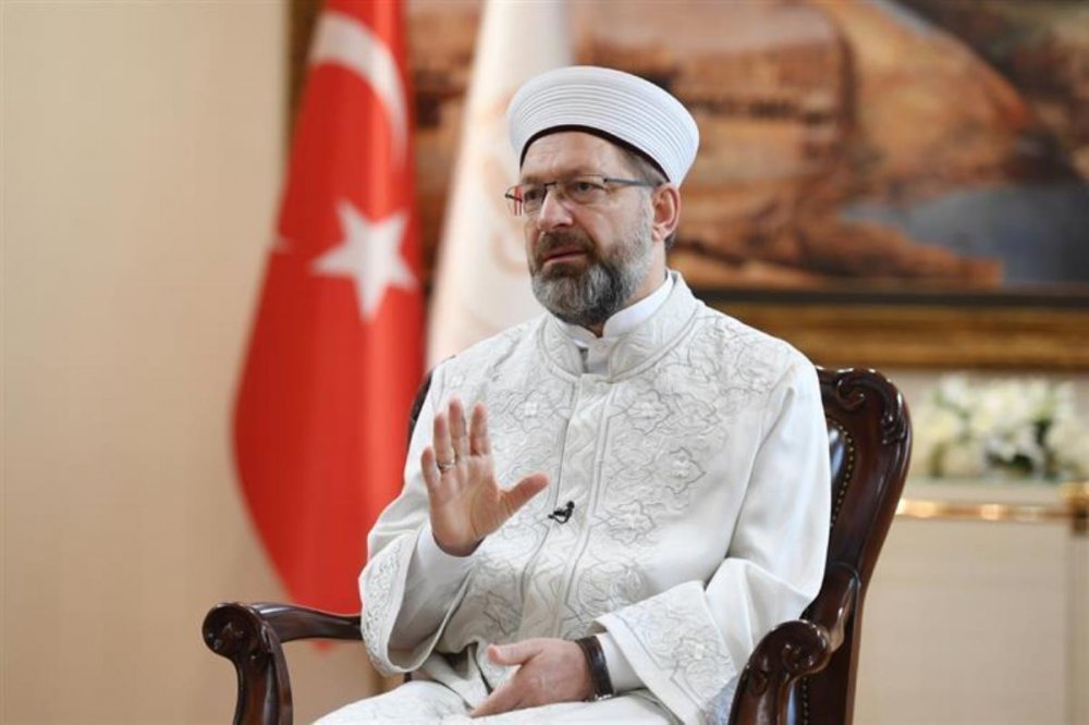 Diyanet İşleri Başkanı Erbaş'tan, Yunan Başpiskoposa kınama