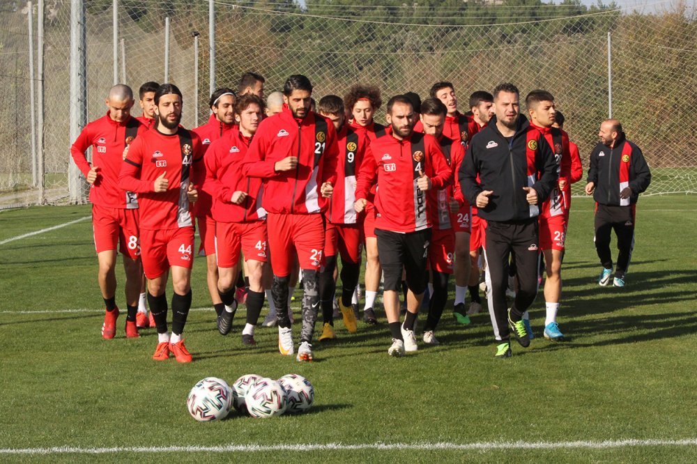 Eskişehirspor, Antalya kampını tamamladı
