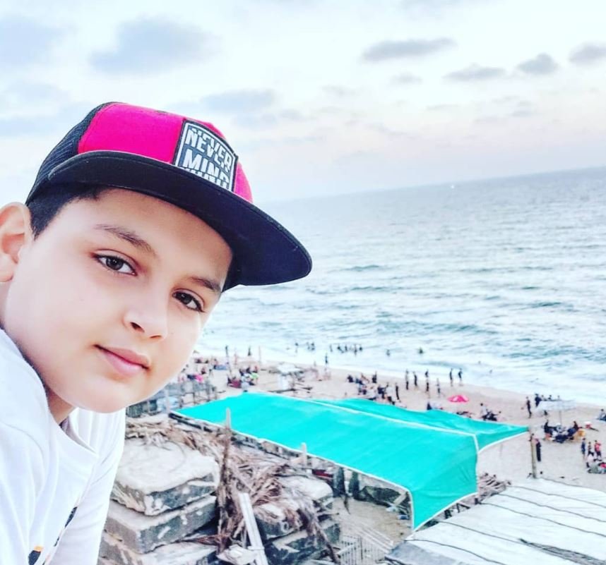 Gazze Şeridi’nde yaşayan 11 yaşındaki Filistinli rapçi, ilgi görüyor