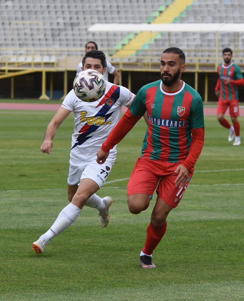 Karşıyaka'da Mustafa rüzgarı