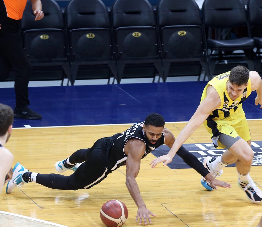 Pota derbisinde kazanan Beşiktaş