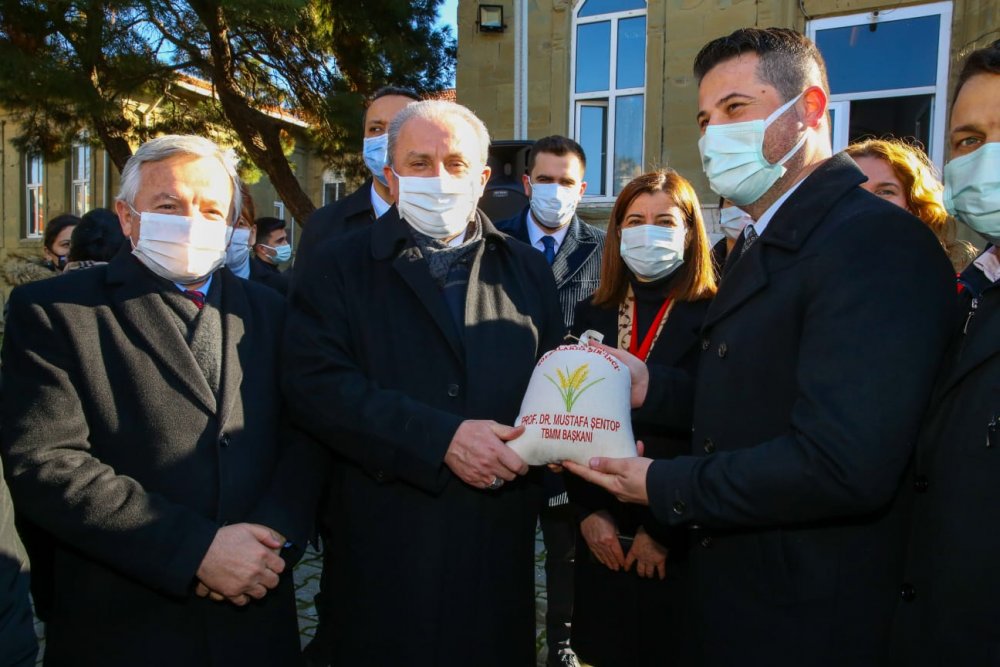 TBMM Başkanı Şentop: Aşının faydalı olduğu konusunda hiçbir tereddüt yok
