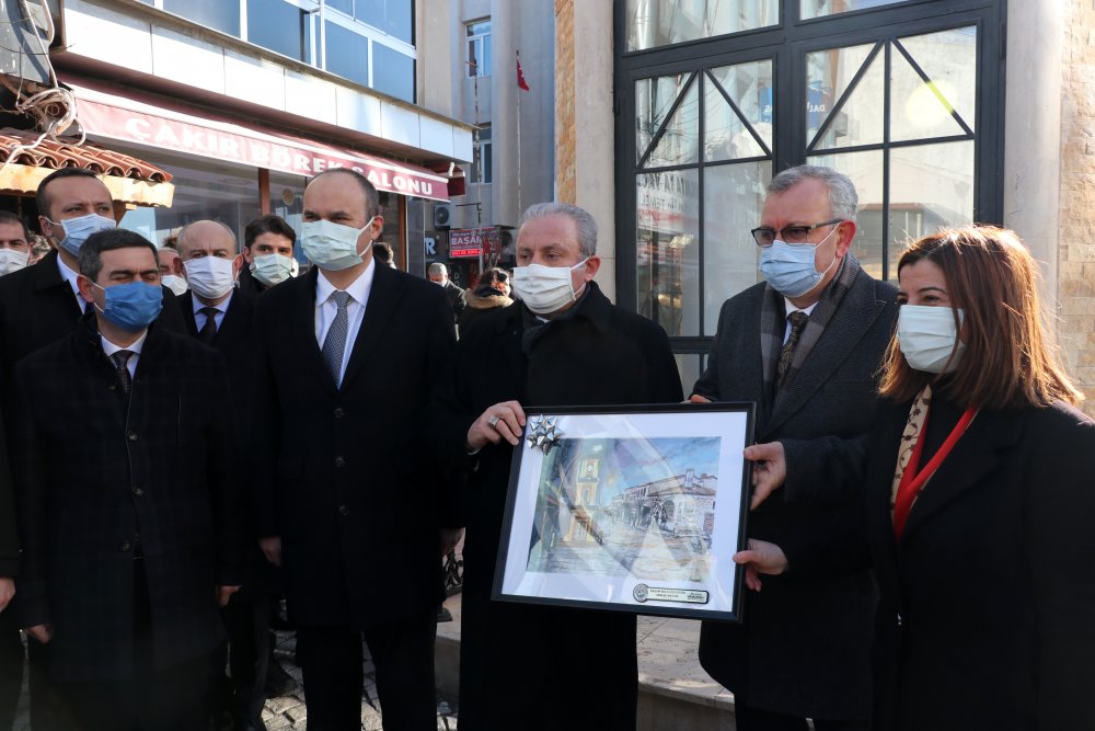 TBMM Başkanı Şentop: Aşının faydalı olduğu konusunda hiçbir tereddüt yok