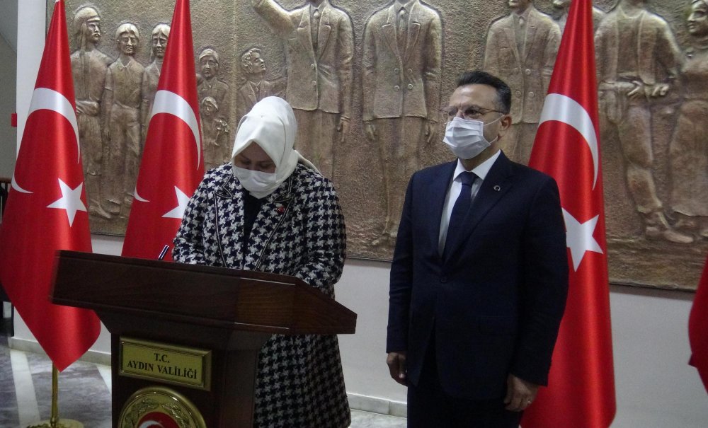 Bakan Selçuk, AK Parti Kongresi için Aydın'da