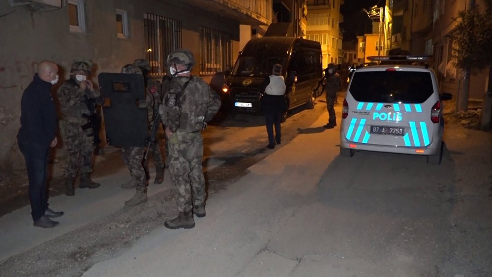 Şiddet uyguladığı iddia edilen koca: Ortada şiddet yok, eşimin psikolojik sorunu var