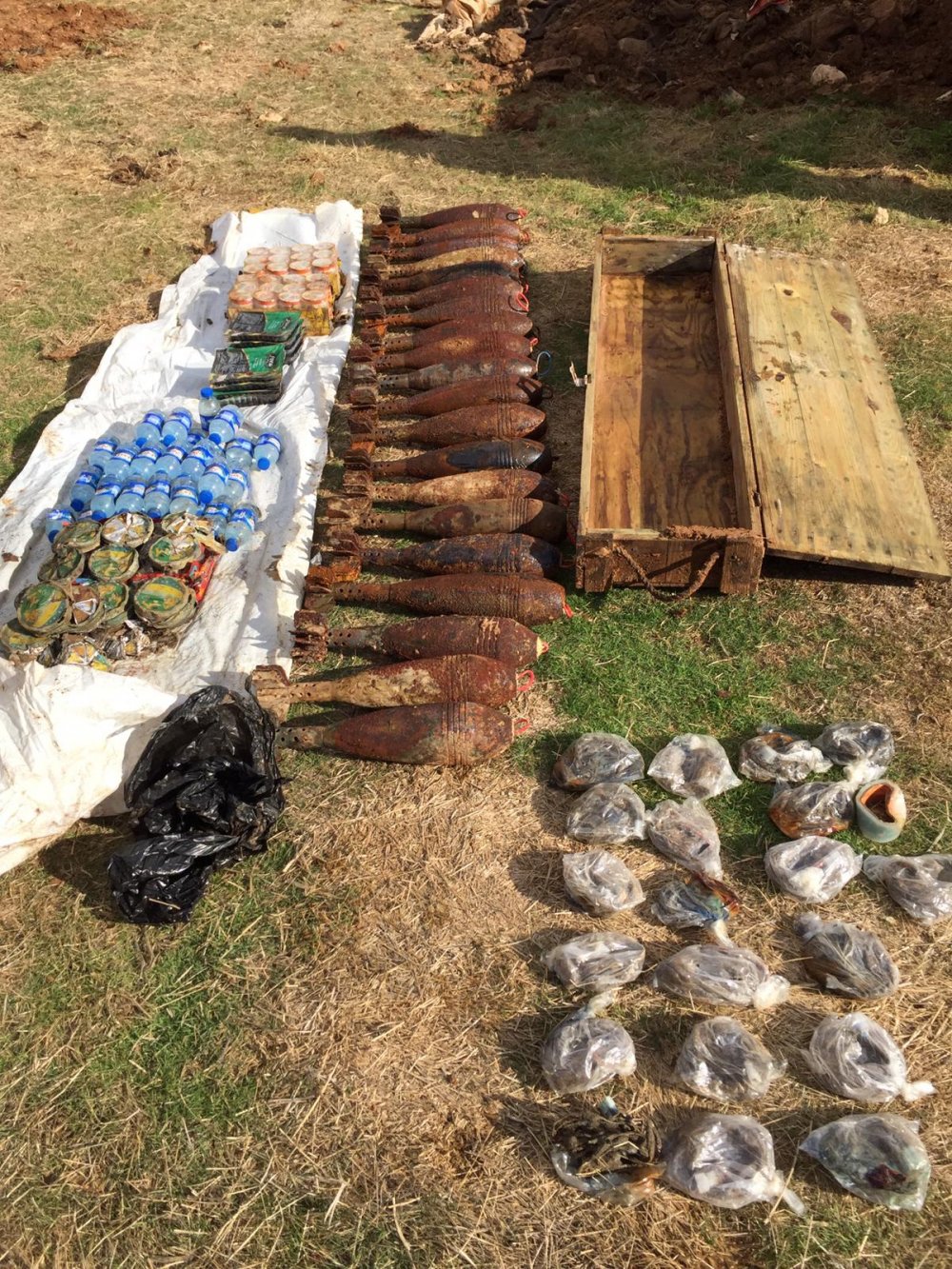 Tel Abyad’da terör örgütü PKK/YPG’nin patlayıcıları ele geçti