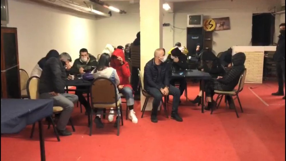 Eskişehir’de kumar oynayan 58 kişiye 260 bin lira ceza