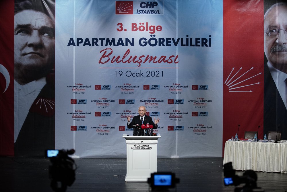 Kılıçdaroğlu, İstanbul'da apartman görevlileri ile bir araya geldi