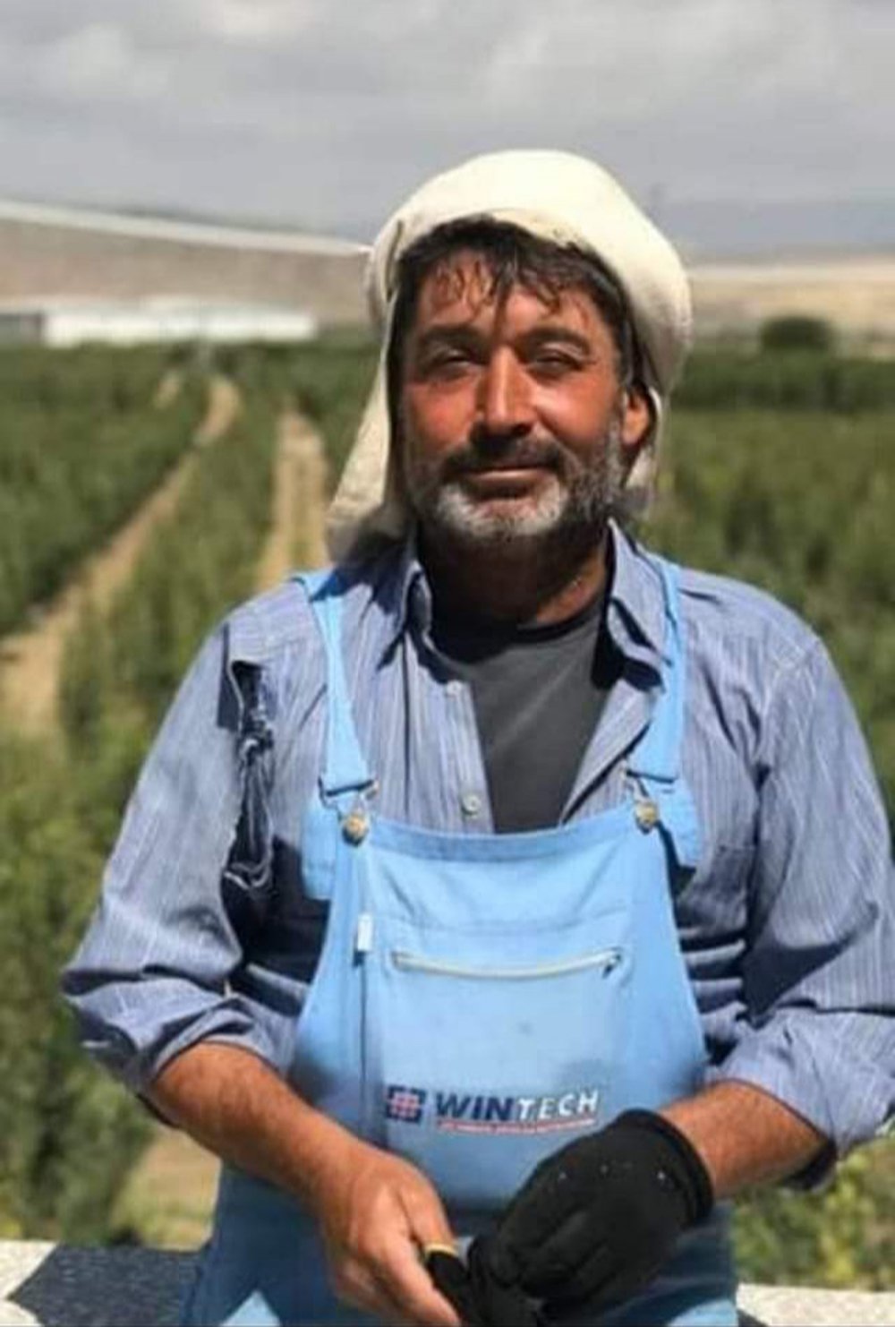 Elektrik akımına kapılıp hayatını kaybetti
