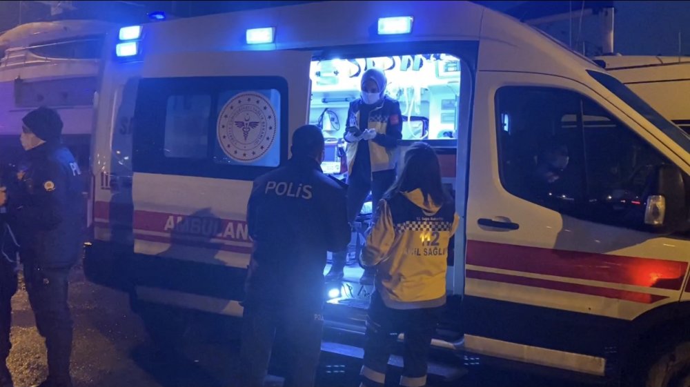 Pendik’te denizde hayatını kaybetmiş bir erkek  bulundu