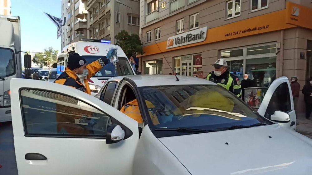 Seyir halindeyken, direksiyonda fenalaştı