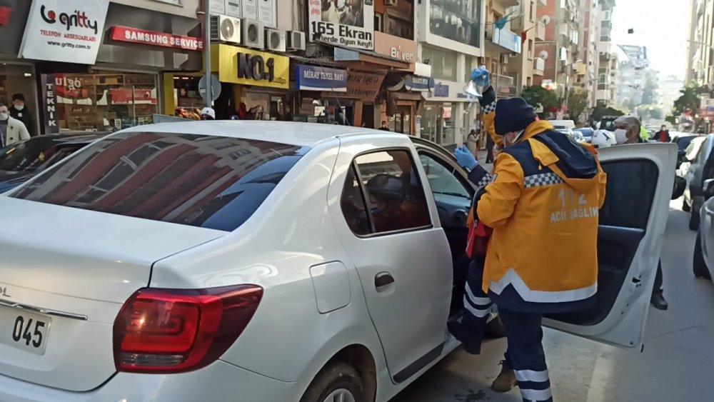 Seyir halindeyken, direksiyonda fenalaştı