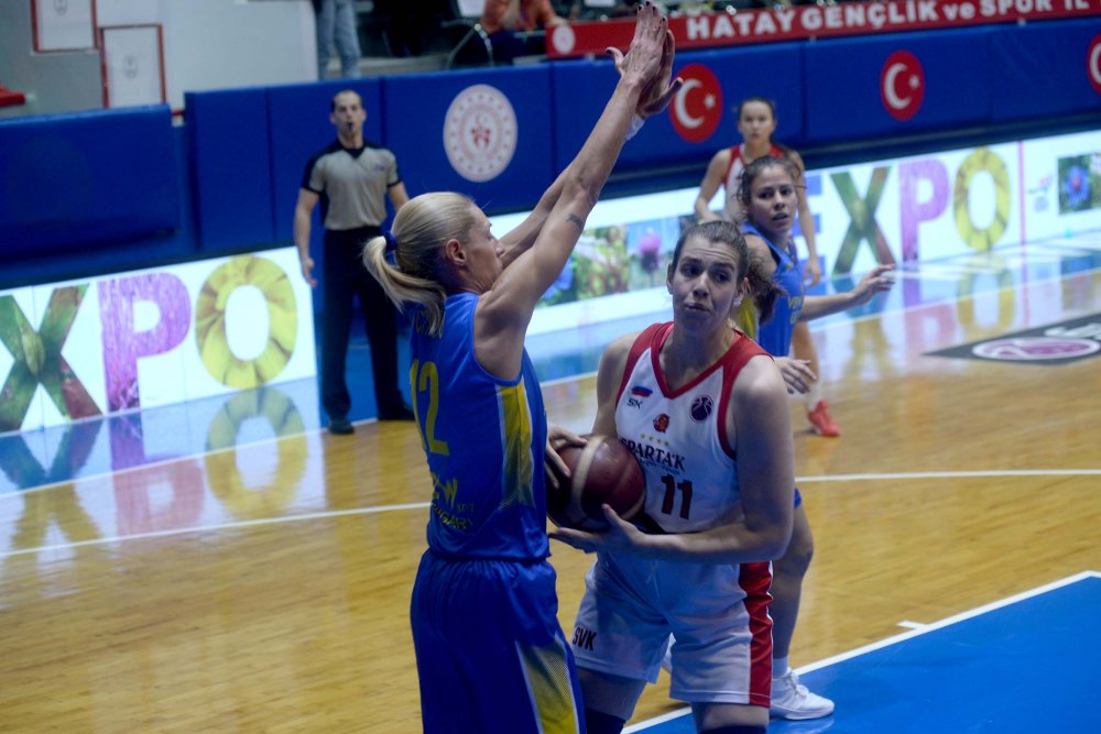 Spartak Moskova-CEKK Cegled : 78 - 61