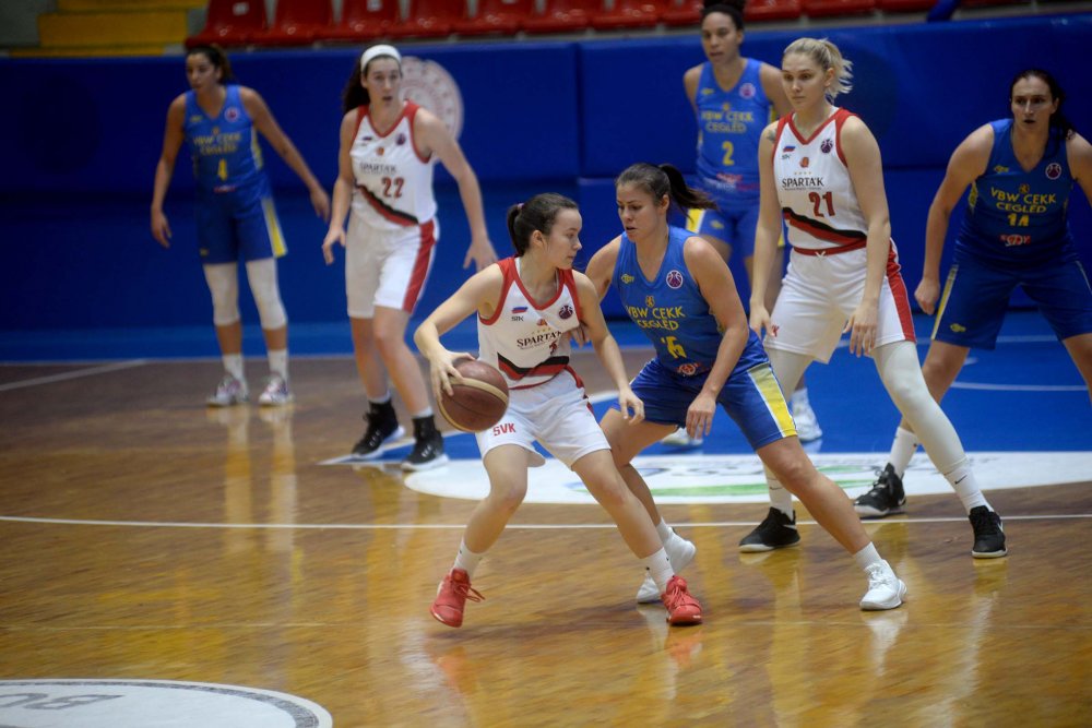 Spartak Moskova-CEKK Cegled : 78 - 61