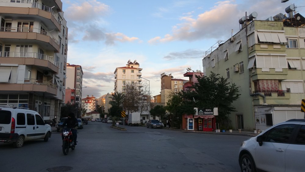 5.3 büyüklüğündeKİ Kıbrıs depremi Anamur ve Bozyazı'dan hissedildi