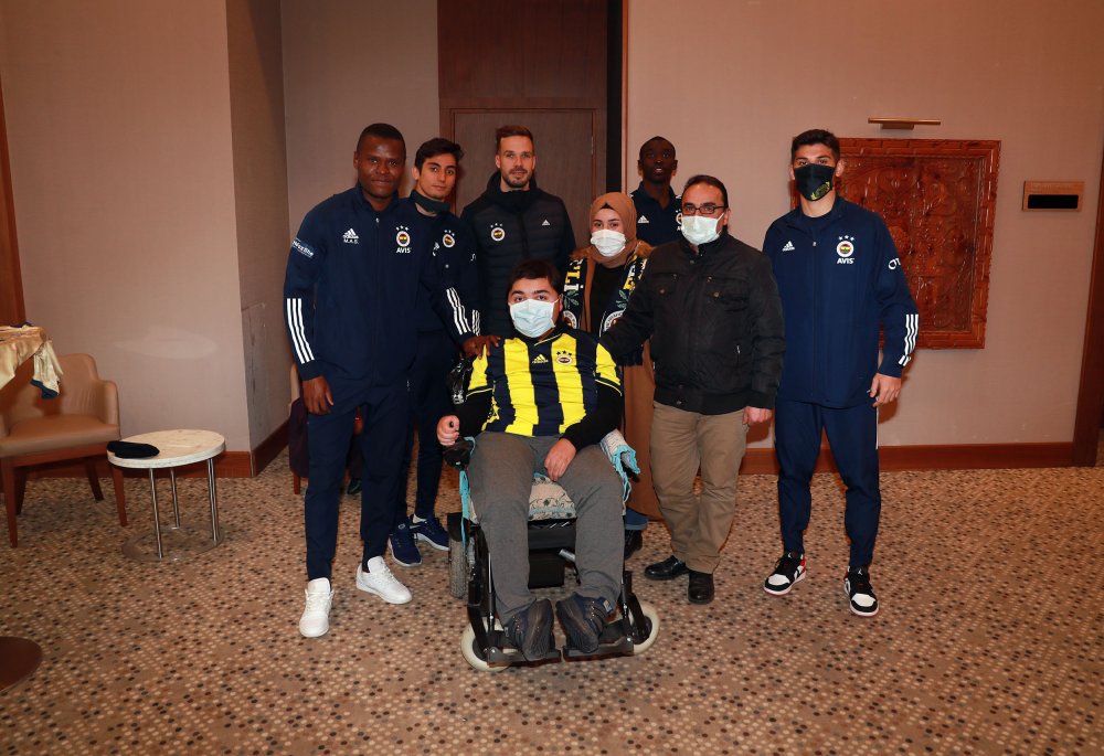 Fenerbahçeli genç taraftarın hayali gerçekleşti