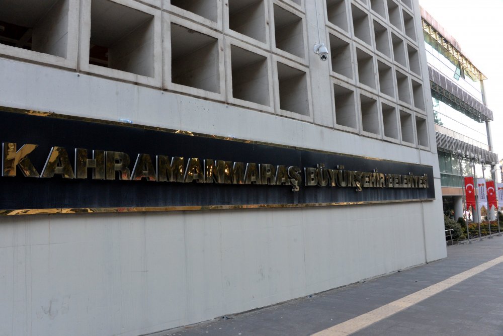 KAHRAMANMARAŞ Büyükşehir Belediyesi: Elbistan ilçesindeki Kemal Kılıçdaroğlu Bulvarı'nın ismini Milli İrade Bulvarı olarak değiştirdi.