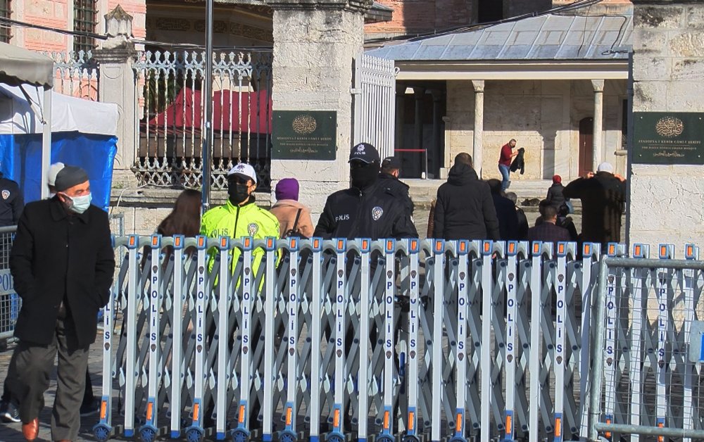 2. Abdülhamid'in torunu için Ayasofya Camii'nde gıyabi cenaze namazı