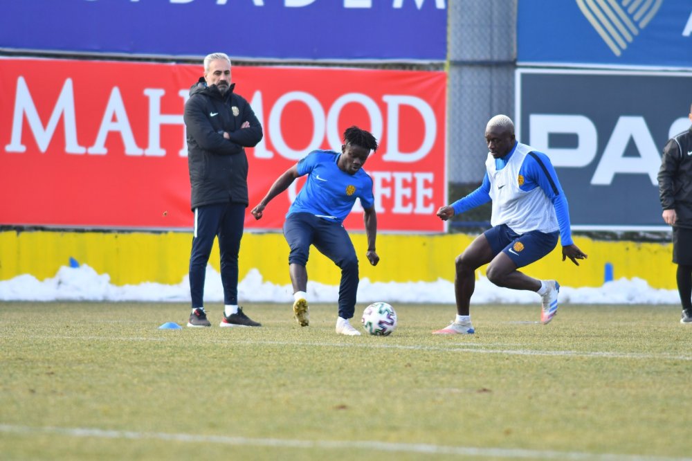 Ankaragücü, Aytemiz Alanyaspor maçının hazırlıklarına başladı